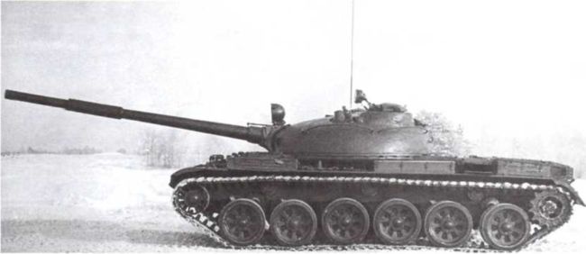 Иллюстрация к книге — Т-72. Уральская броня против НАТО [i_007.jpg]