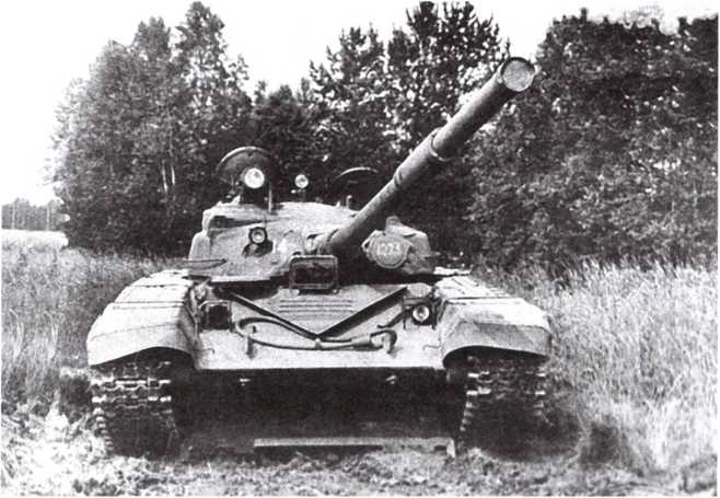 Иллюстрация к книге — Т-72. Уральская броня против НАТО [i_020.jpg]