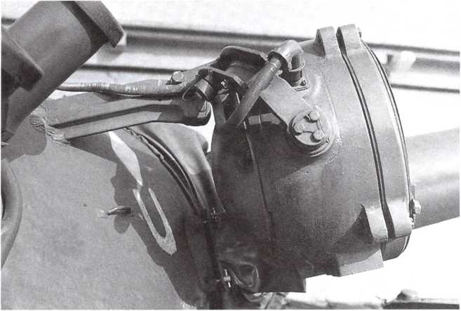 Иллюстрация к книге — Т-72. Уральская броня против НАТО [i_040.jpg]