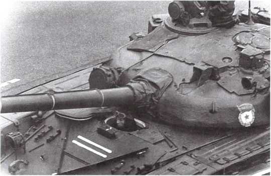 Иллюстрация к книге — Т-72. Уральская броня против НАТО [i_085.jpg]