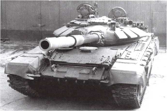 Иллюстрация к книге — Т-72. Уральская броня против НАТО [i_092.jpg]