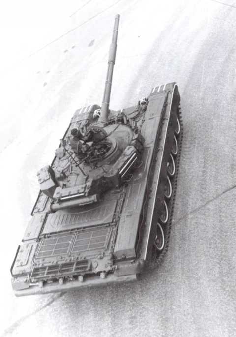 Иллюстрация к книге — Т-72. Уральская броня против НАТО [i_154.jpg]