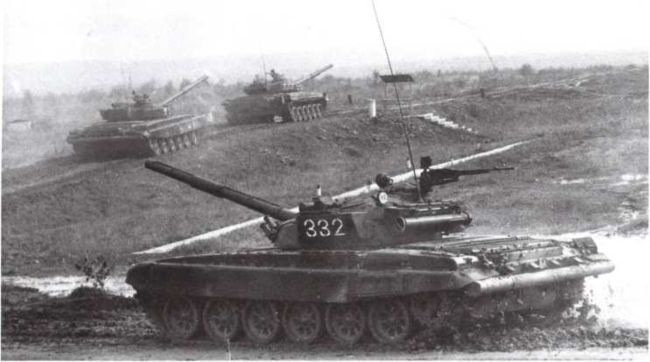 Иллюстрация к книге — Т-72. Уральская броня против НАТО [i_158.jpg]