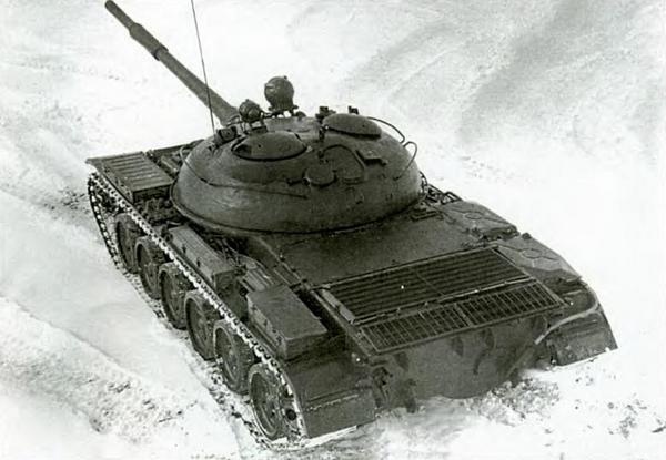 Иллюстрация к книге — Т-62: Убийца «Центурионов» и «Олифантов» [i_126.jpg]