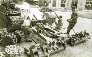 Иллюстрация к книге — Т-54 и Т-55. «Танк-солдат» [i_135.jpg]