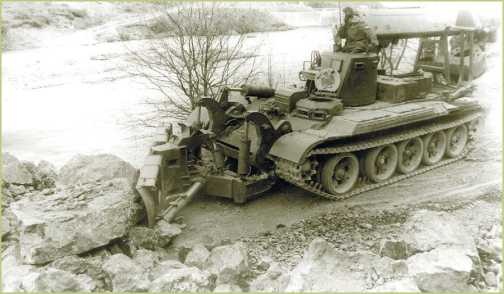 Иллюстрация к книге — Т-54 и Т-55. «Танк-солдат» [i_136.jpg]