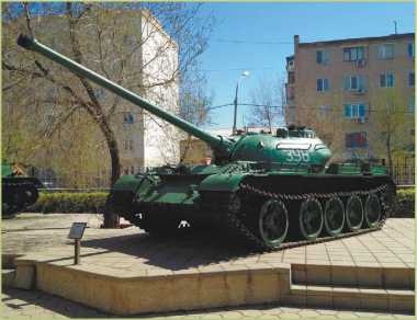 Иллюстрация к книге — Т-54 и Т-55. «Танк-солдат» [i_146.jpg]