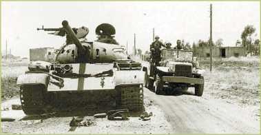 Иллюстрация к книге — Т-54 и Т-55. «Танк-солдат» [i_151.jpg]