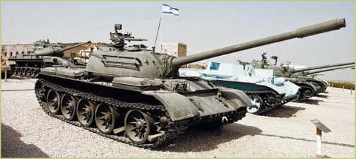 Иллюстрация к книге — Т-54 и Т-55. «Танк-солдат» [i_155.jpg]