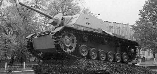 Иллюстрация к книге — Panzer III: Стальной символ блицкрига [i_154.jpg]