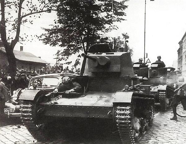 Иллюстрация к книге — Танковый блицкриг [i_016.jpg]