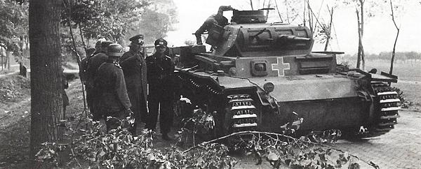 Иллюстрация к книге — Танковый блицкриг [i_021.jpg]