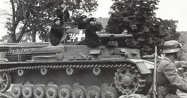 Иллюстрация к книге — Танковый блицкриг [i_025.jpg]