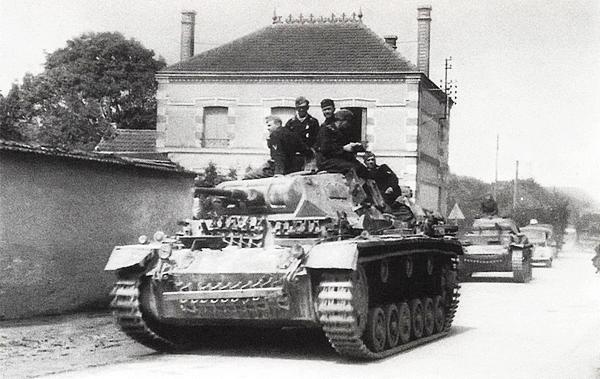 Иллюстрация к книге — Танковый блицкриг [i_073.jpg]