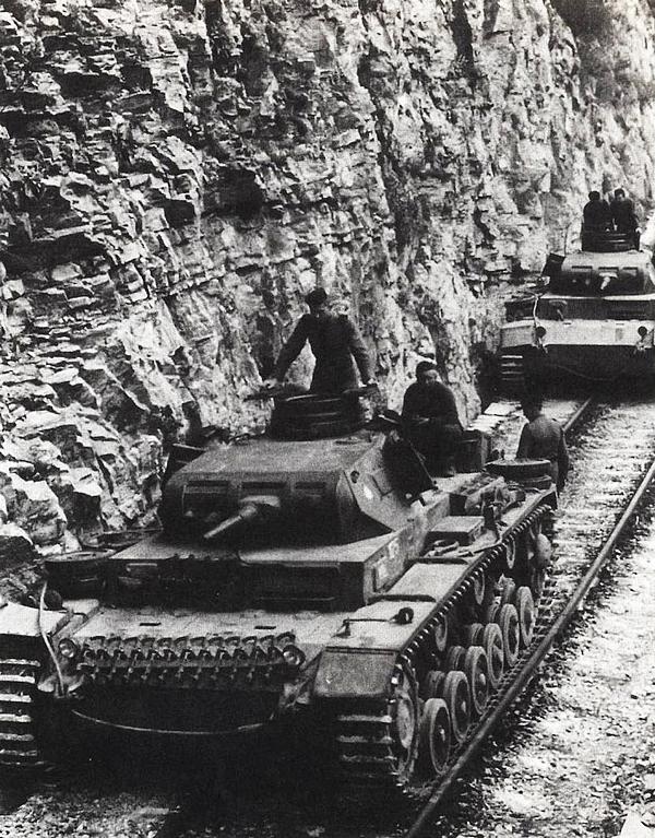 Иллюстрация к книге — Танковый блицкриг [i_101.jpg]