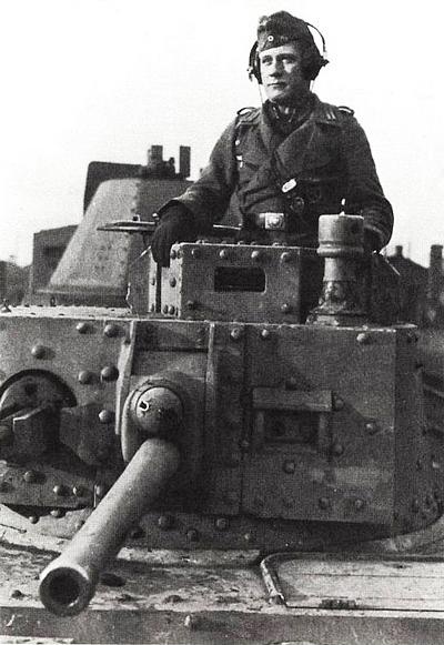 Иллюстрация к книге — Танковый блицкриг [i_112.jpg]