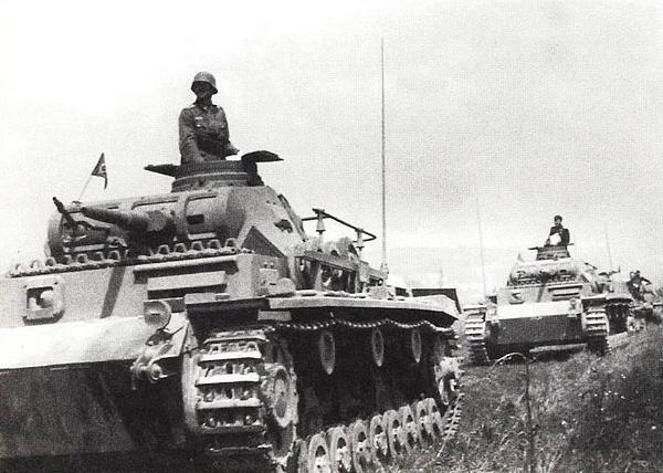 Иллюстрация к книге — Танковый блицкриг [i_118.jpg]