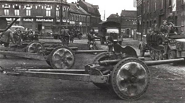 Иллюстрация к книге — Танковый блицкриг [i_132.jpg]