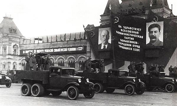 Иллюстрация к книге — Танковый блицкриг [i_150.jpg]