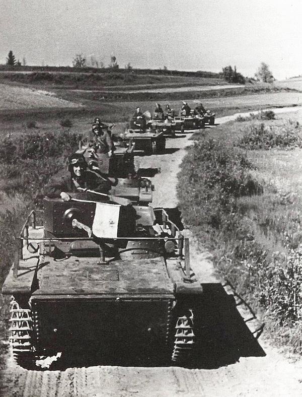 Иллюстрация к книге — Танковый блицкриг [i_161.jpg]