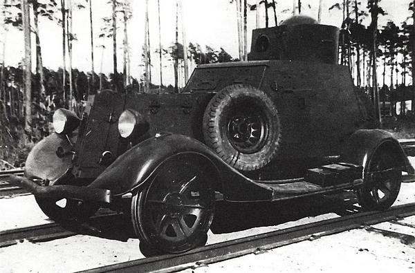 Иллюстрация к книге — Танковый блицкриг [i_169.jpg]