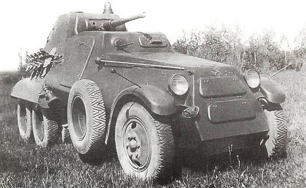 Иллюстрация к книге — Танковый блицкриг [i_175.jpg]