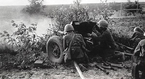 Иллюстрация к книге — Танковый блицкриг [i_192.jpg]