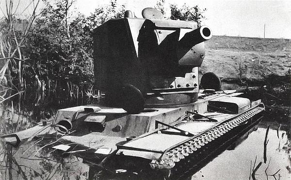 Иллюстрация к книге — Танковый блицкриг [i_203.jpg]