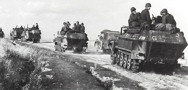 Иллюстрация к книге — Танковый блицкриг [i_225.jpg]