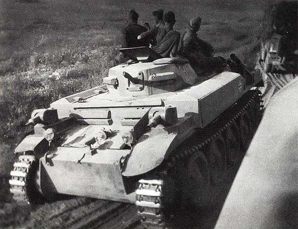 Иллюстрация к книге — Танковый блицкриг [i_226.jpg]