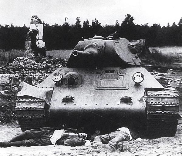 Иллюстрация к книге — Танковый блицкриг [i_277.jpg]