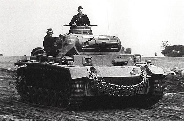 Иллюстрация к книге — Танковый блицкриг [i_289.jpg]