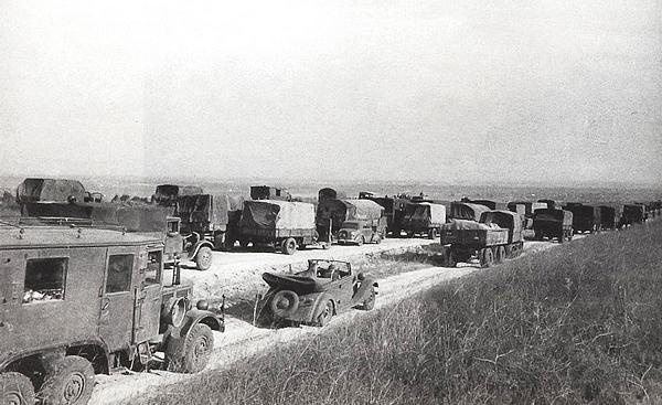 Иллюстрация к книге — Танковый блицкриг [i_312.jpg]