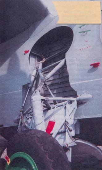 Иллюстрация к книге — Противолодочные самолеты [pic_14.jpg]