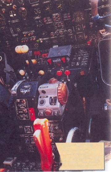 Иллюстрация к книге — Противолодочные самолеты [pic_55.jpg]