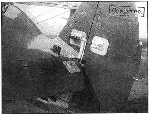 Иллюстрация к книге — Истребитель И-153 «Чайка» [i_017.jpg]