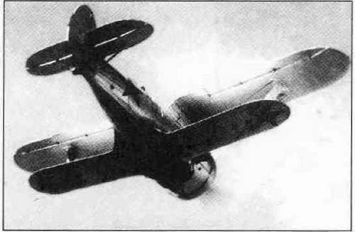 Иллюстрация к книге — Истребитель И-153 «Чайка» [i_037.jpg]