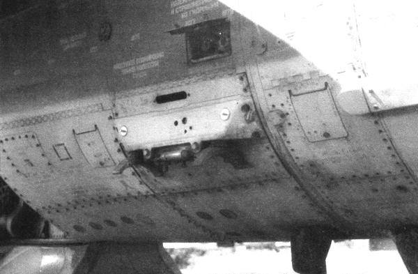 Иллюстрация к книге — Истребитель-бомбардировщик МиГ-27 [i_073.jpg]