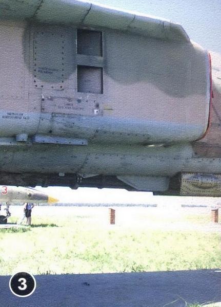 Иллюстрация к книге — Истребитель-бомбардировщик МиГ-27 [i_203.jpg]