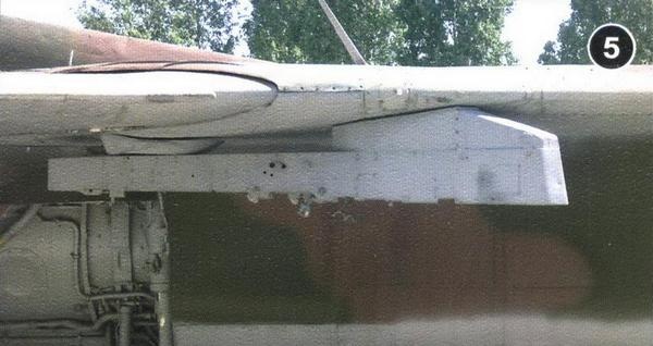 Иллюстрация к книге — Истребитель-бомбардировщик МиГ-27 [i_205.jpg]