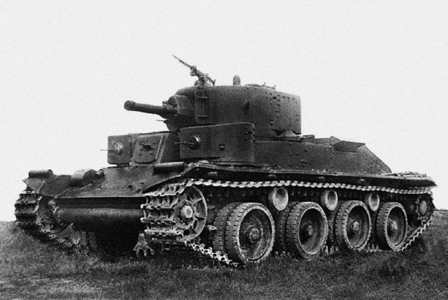 Иллюстрация к книге — Сухопутные линкоры Сталина [i_075.jpg]