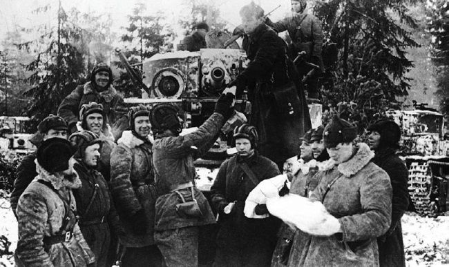 Иллюстрация к книге — Сухопутные линкоры Сталина [i_091.jpg]