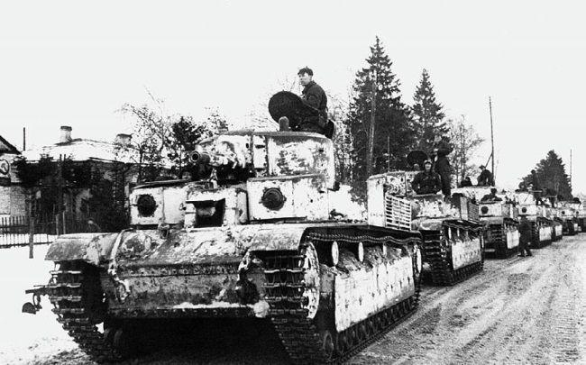 Иллюстрация к книге — Сухопутные линкоры Сталина [i_095.jpg]