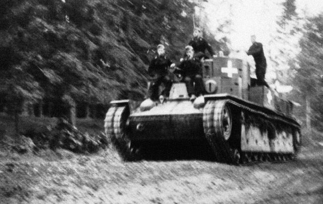 Иллюстрация к книге — Сухопутные линкоры Сталина [i_154.jpg]