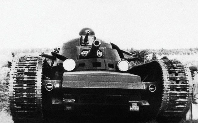 Иллюстрация к книге — Сухопутные линкоры Сталина [i_158.jpg]