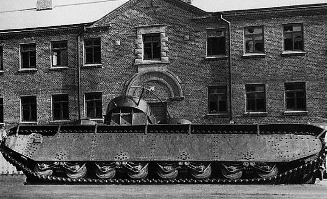 Иллюстрация к книге — Сухопутные линкоры Сталина [i_242.jpg]