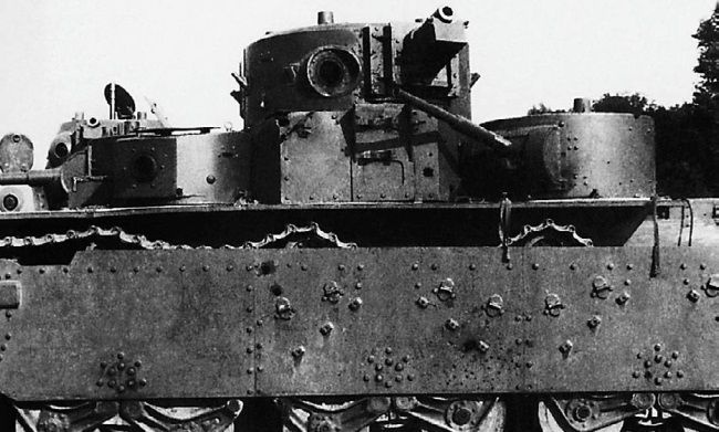 Иллюстрация к книге — Сухопутные линкоры Сталина [i_248.jpg]