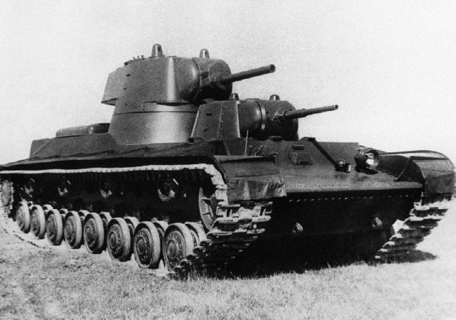 Иллюстрация к книге — Сухопутные линкоры Сталина [i_284.jpg]