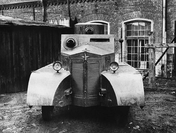 Иллюстрация к книге — Бронемашины Сталина, 1925-1945 [i_022.jpg]