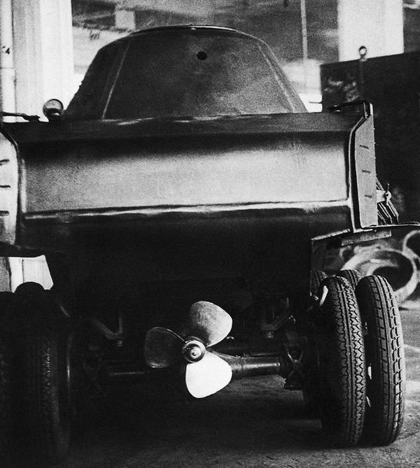 Иллюстрация к книге — Бронемашины Сталина, 1925-1945 [i_063.jpg]